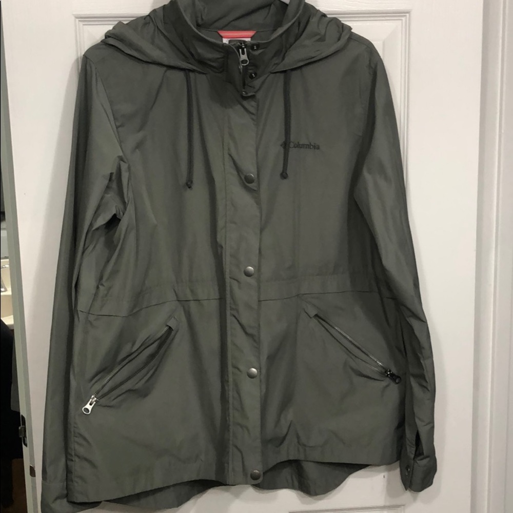 Columbia Rain Jacket